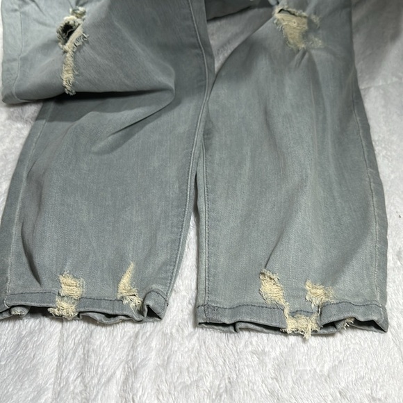 Lane Bryant Mid-Rise Super Stretch Power Pockets Skinny Denim Jeans Grey 28 NEW - Picture 13 of 16